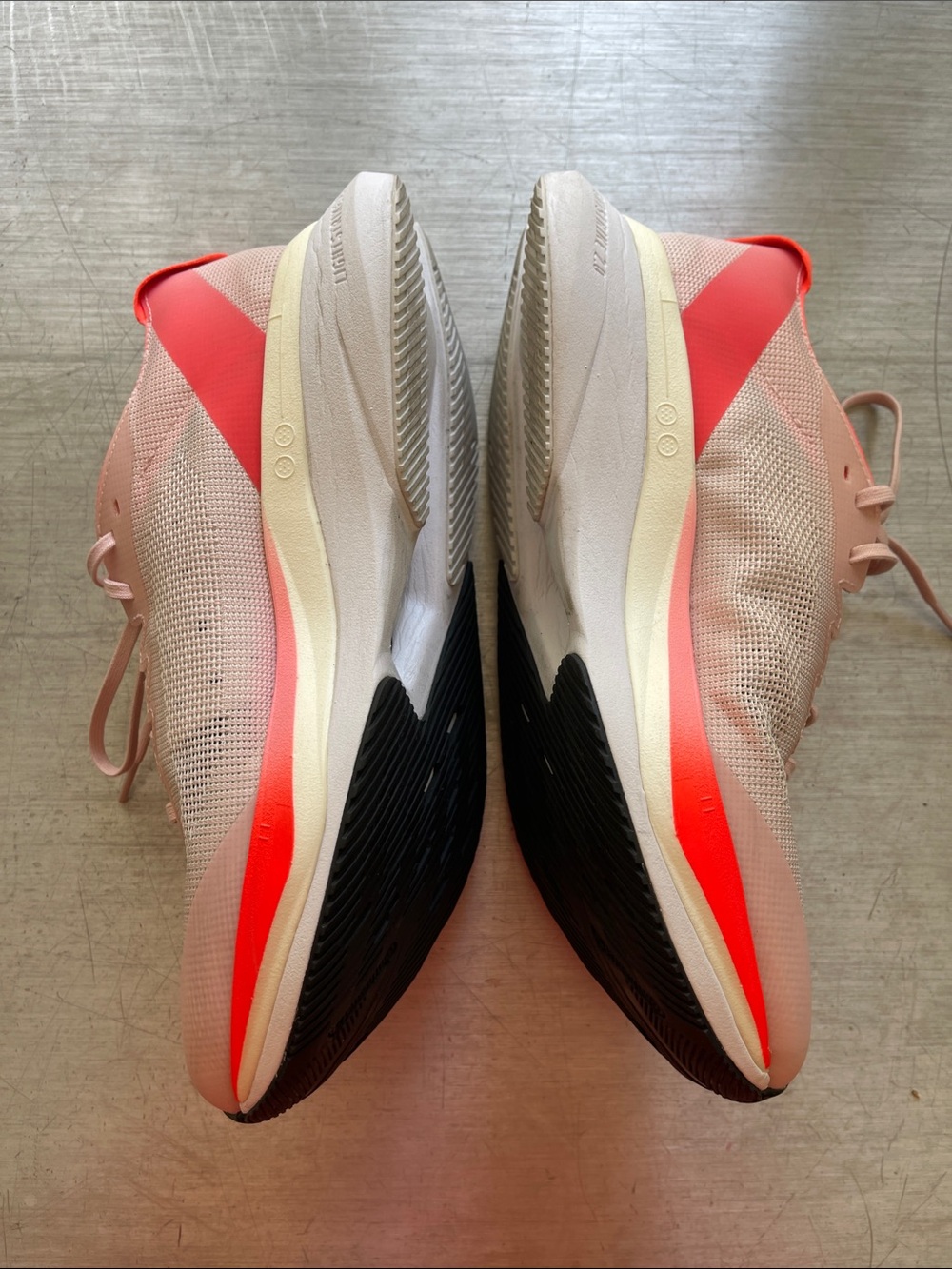 Used size 7.5 Adidas AdiZero Boston Women’s Athletic Running. - Picture 3 of 6